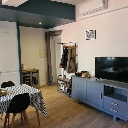 شقة T2 Avec Clim Et Wifi, A 50 M De La كولِيورْ